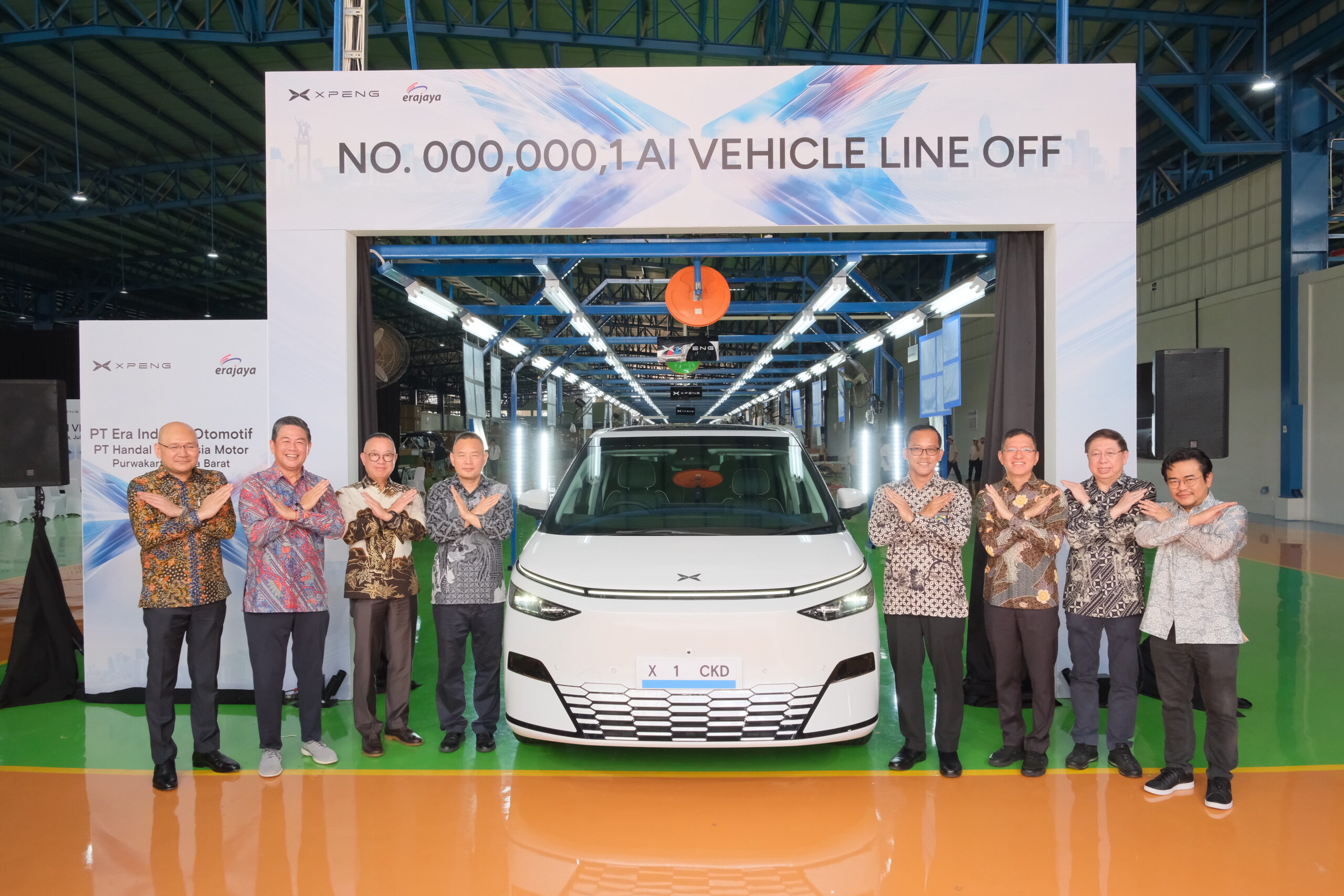 Content image for article: Erajaya dan XPENG Resmikan Pabrik Mobil Listrik Pertama di Indonesia
