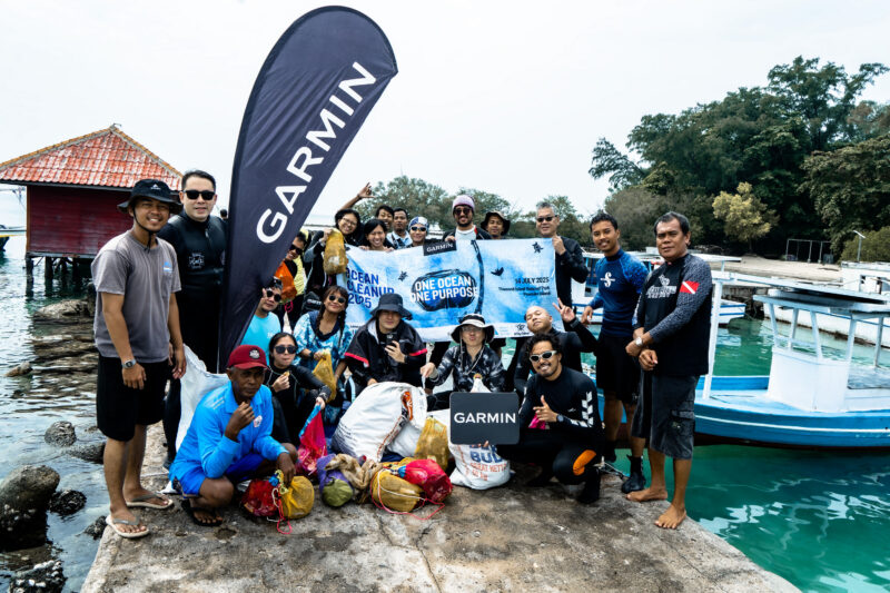Garmin Gelar Aksi Ocean Clean Up, Bersihkan 56,3 Kg Sampah Laut