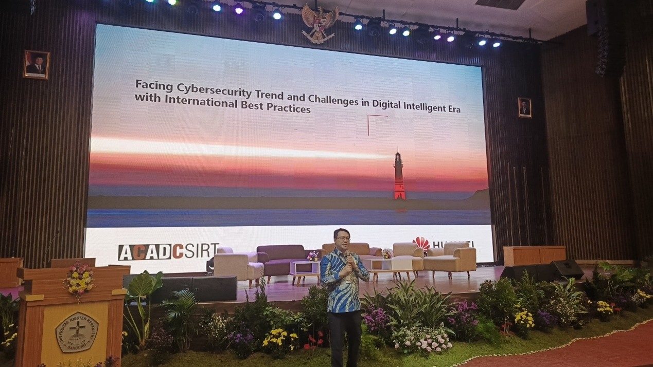 Huawei Dukung Kolaborasi Ketahanan Siber Nasional di ACAD CSIRT Summit 2025
