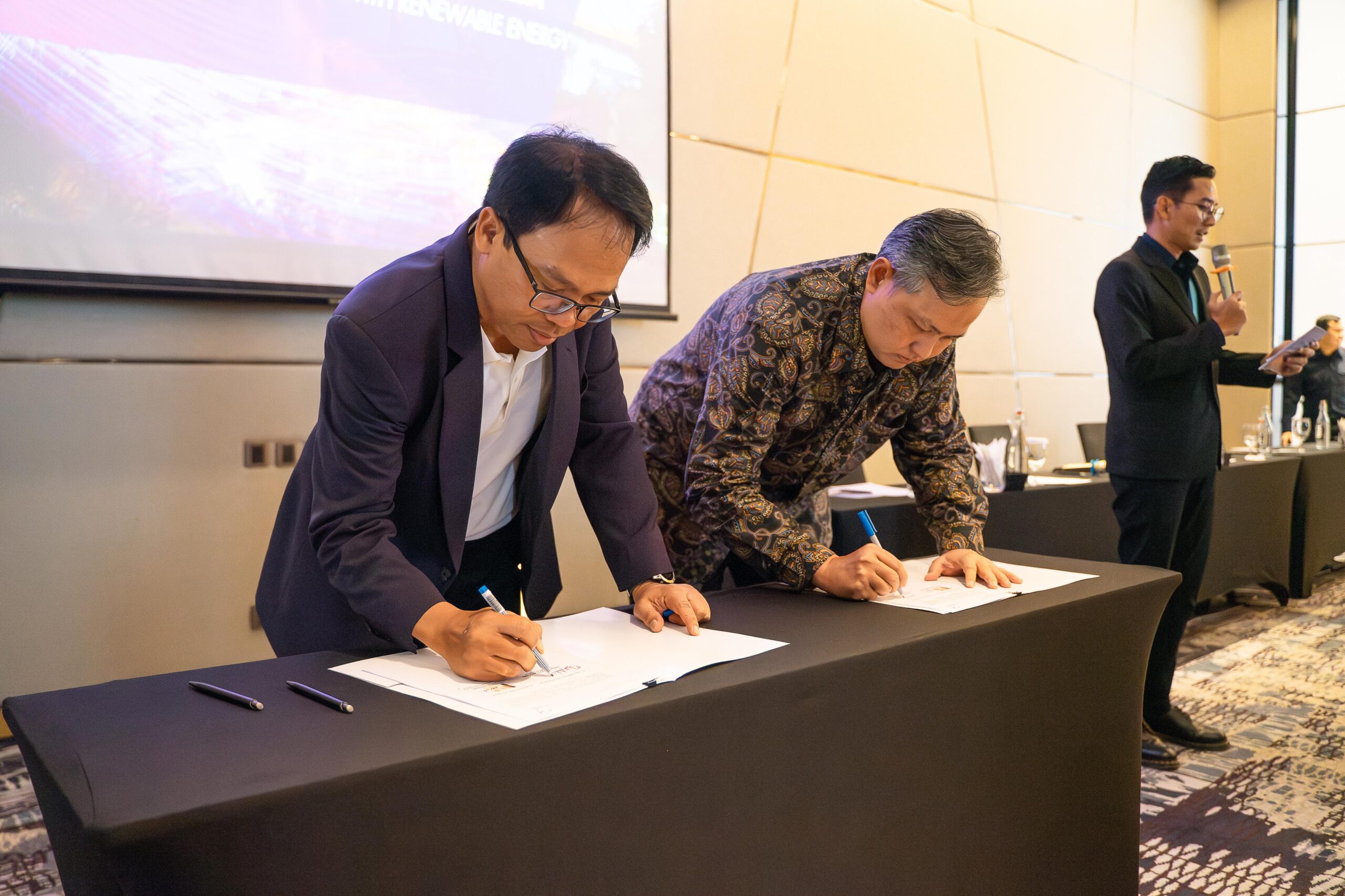 NeutraDC Nxera Batam dan Medco Power Kolaborasi Wujudkan Data Center Hijau