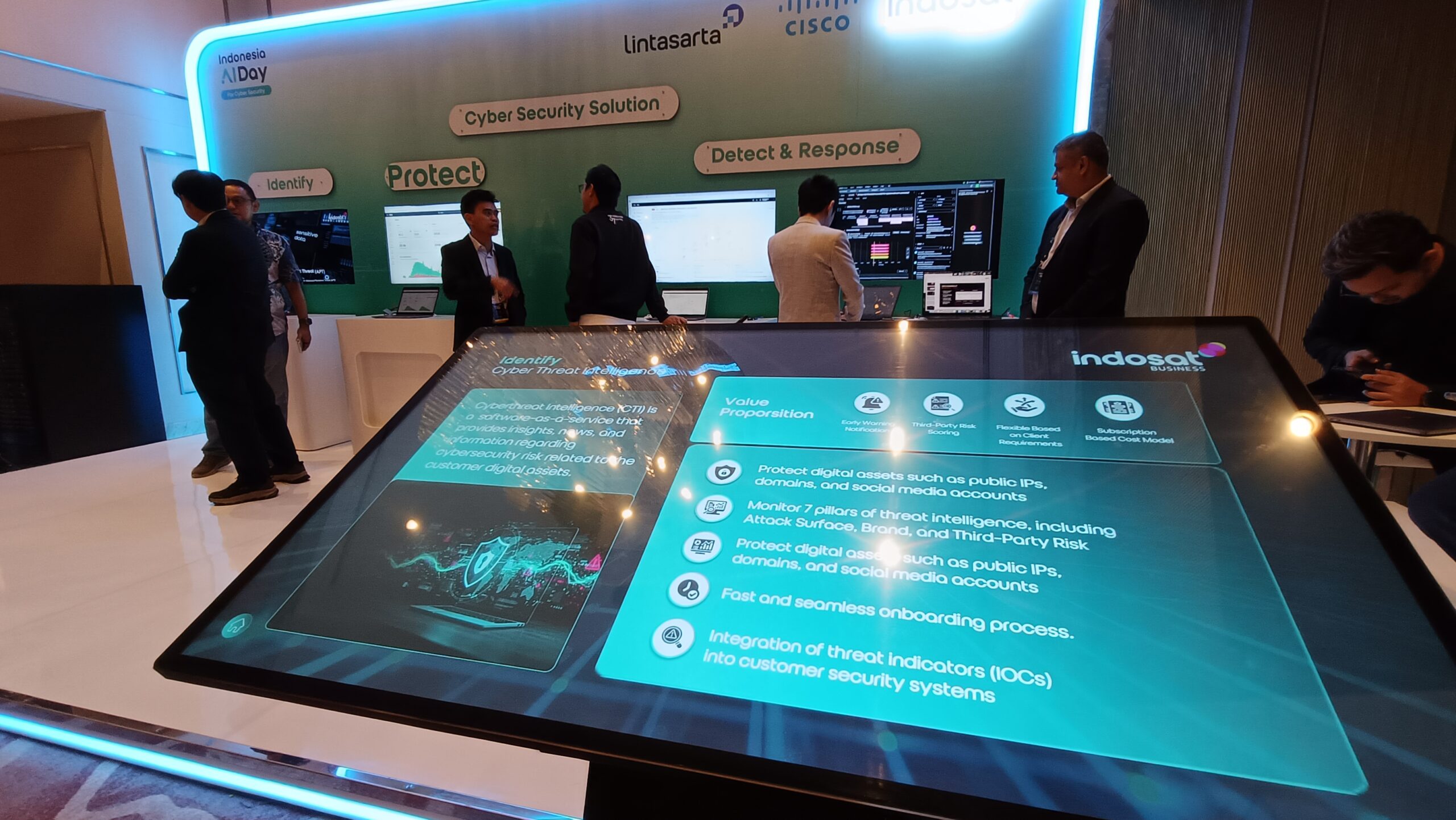 Komdigi Luncurkan AI Center of Excellence untuk Perkuat Ekosistem AI Nasional