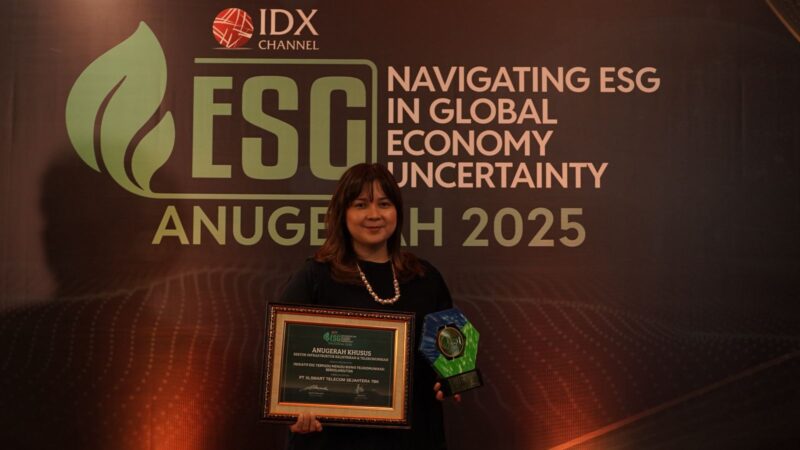 XLSMART Raih Tiga Penghargaan di Bidang ESG, Layanan Pelanggan, dan Teknologi