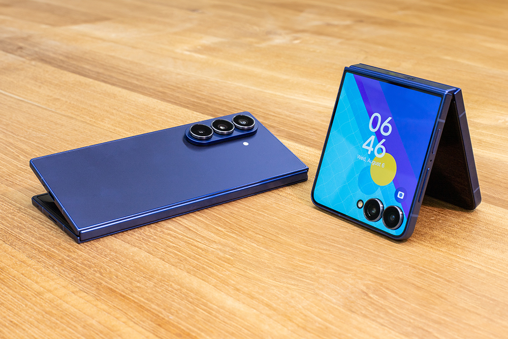 Content image for article: Samsung Galaxy Z Fold7 dan Z Flip7: Tipis, Tangguh, dan Siap Temani Aktivitas Sehari-hari