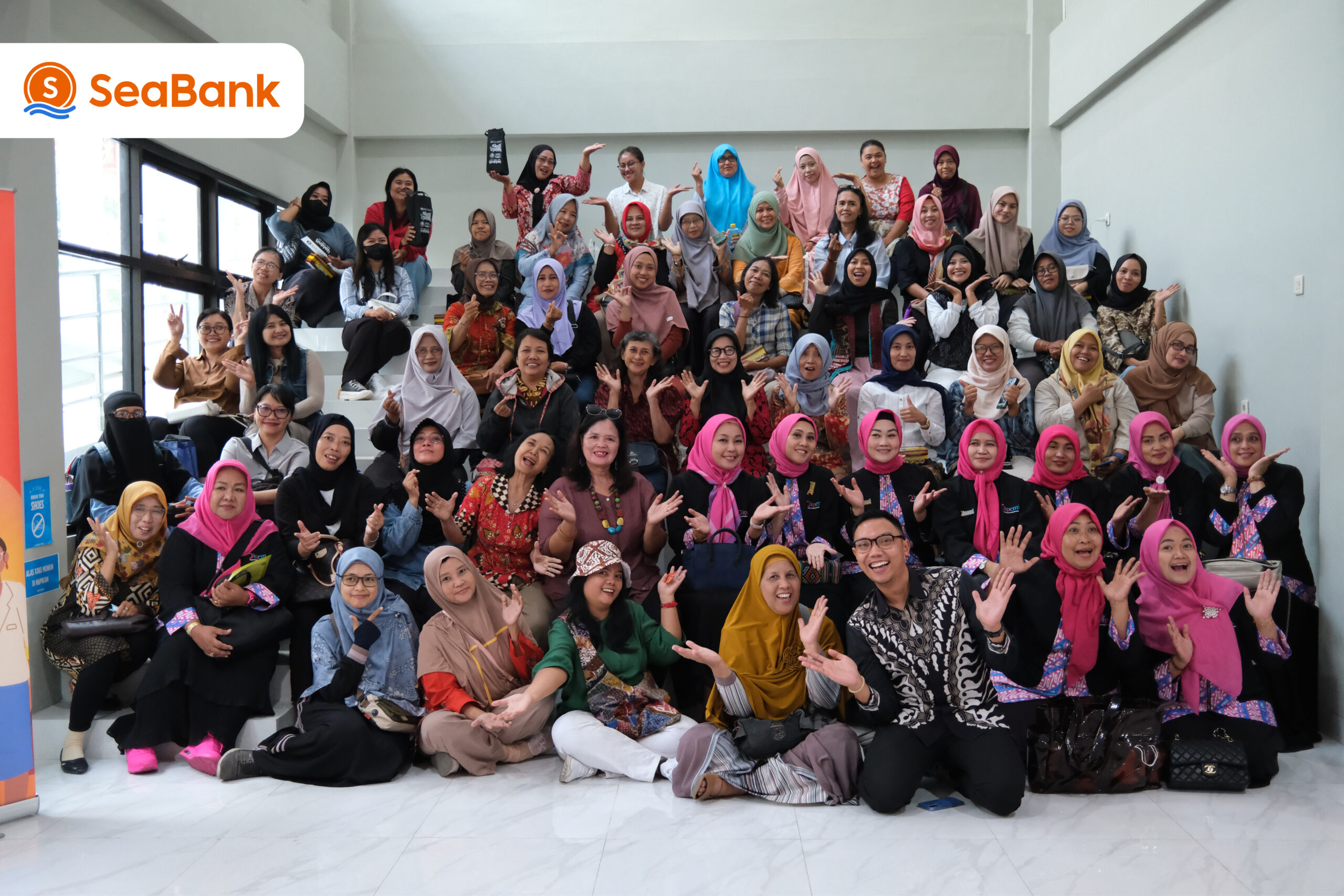 Content image for article: SeaBank Catat Laba Bersih Rp214 Miliar di Semester I-2025, Tumbuh 34%