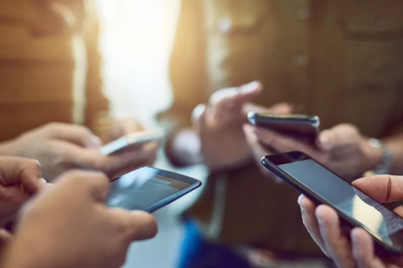 Pengguna Internet Indonesia 2025 Tembus 229 Juta, Apa Artinya?