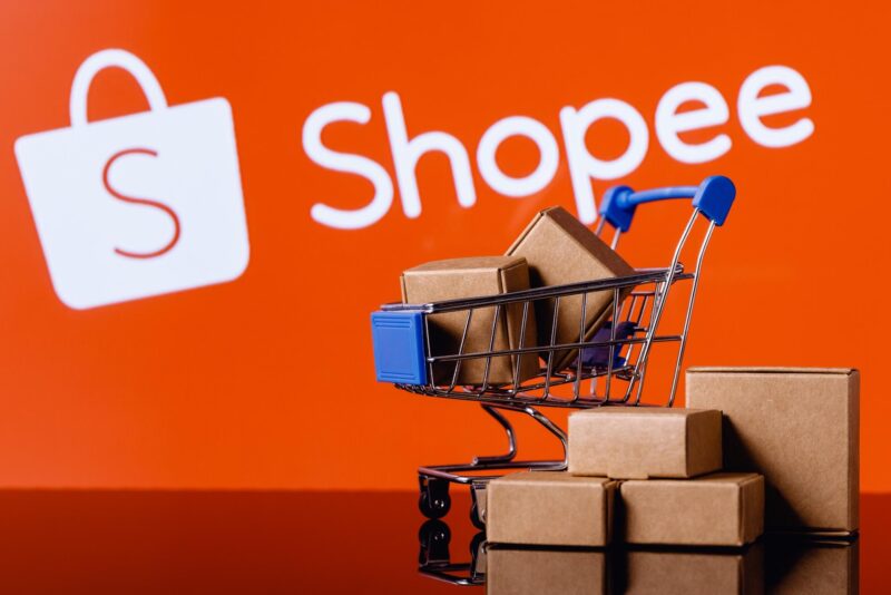 Promo QRIS ShopeePay Serba Seribu Hematkan Weekend Pengguna