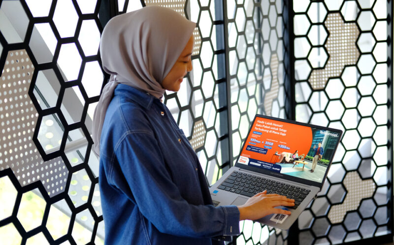 Telkomsel Perkenalkan Paket IndiHome dan Telkomsel One Terbaru