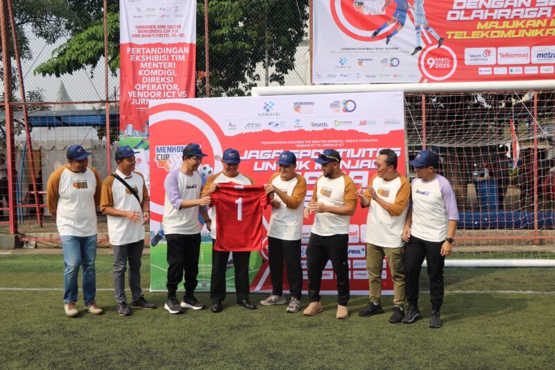 IndoTelko Group Gelar Turnamen Mini Soccer “Menkomdigi CUP 2025”