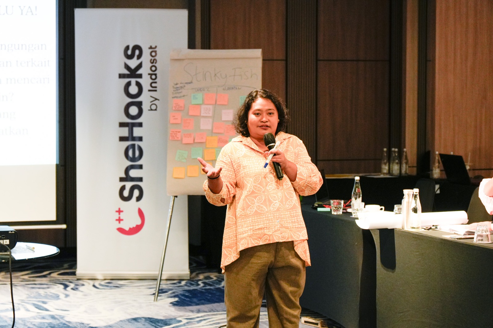 Content image for article: Indosat Luncurkan PaPeDa, Inisiatif SheHacks untuk Perempuan Daerah