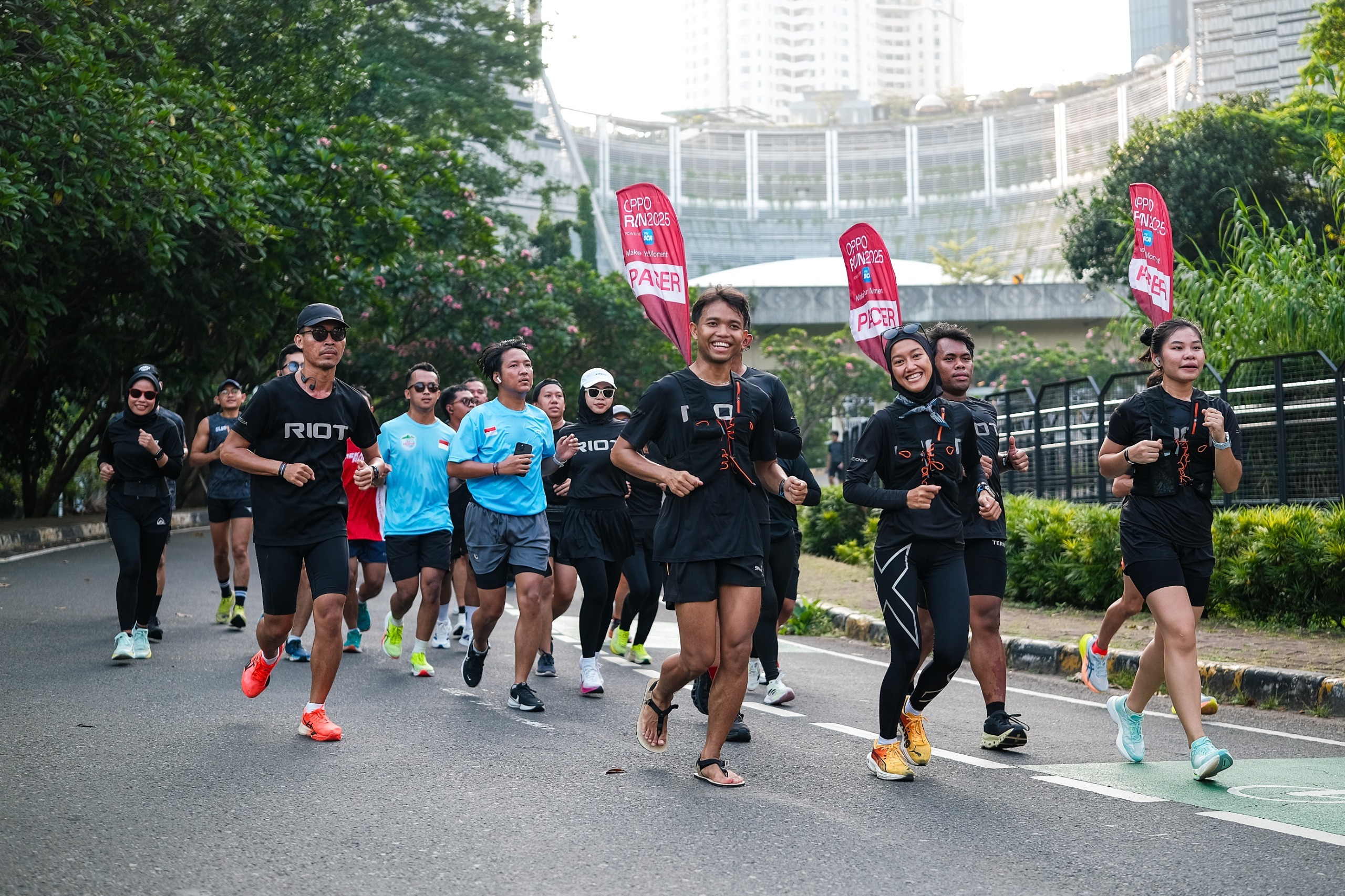Content image for article: OPPO Perkenalkan Jersey dan Watch X2 di Sunday Runday Jakarta