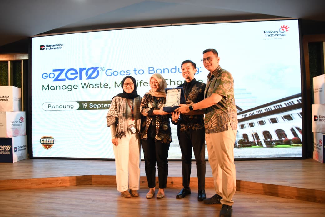 Content image for article: Telkom Gelar GoZero% Bandung, Lahirkan Inovasi Pengolahan Sampah dari Karyawan