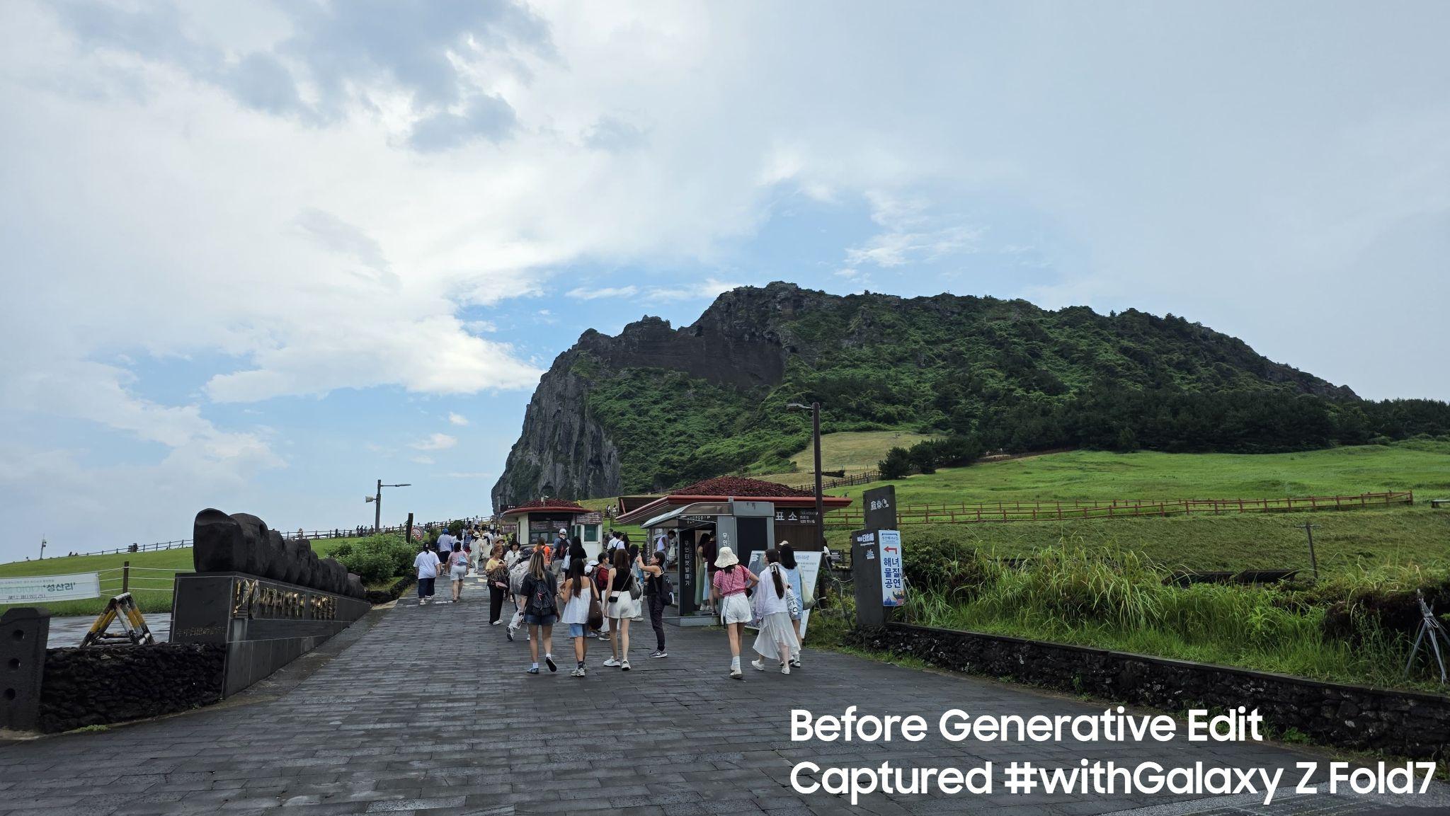 Content image for article: Samsung Galaxy Z Fold7 dan Z Flip7 Buktikan Keunggulan di Pulau Jeju