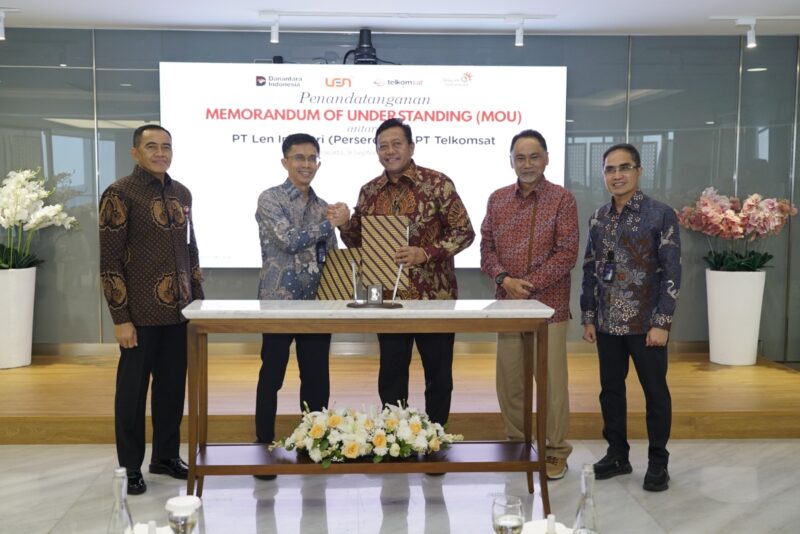 Telkomsat dan Len Industri Kolaborasi Perkuat Pertahanan Satelit