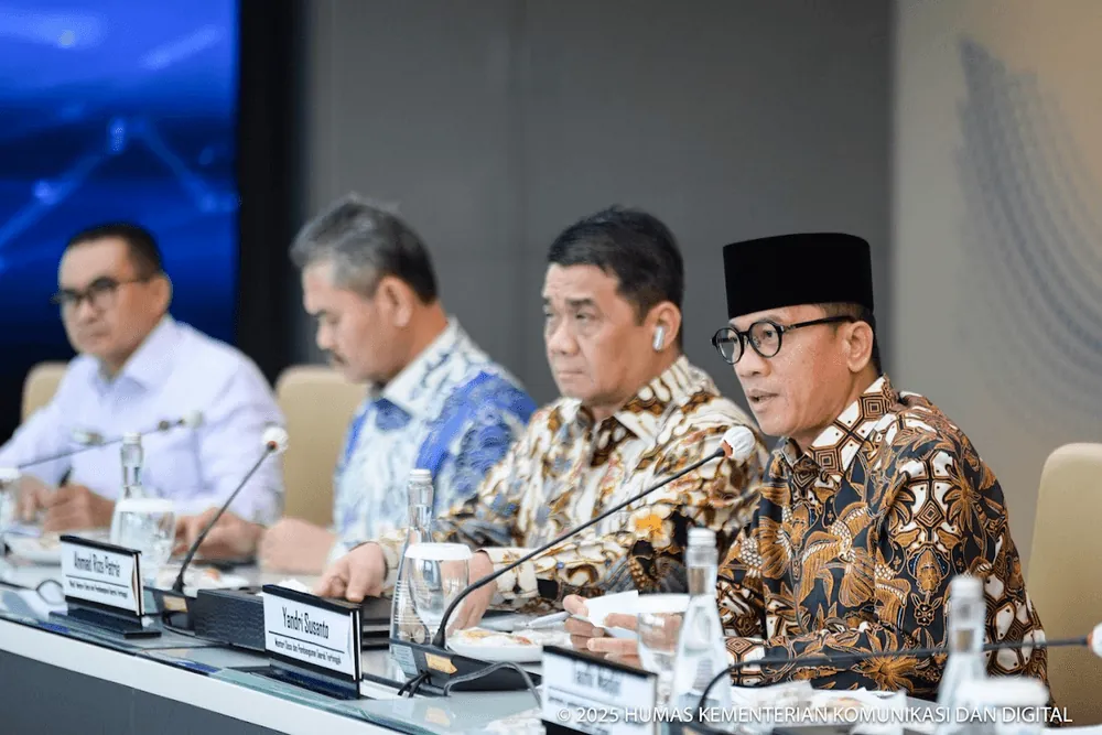 Content image for article: 60 Juta Warga Indonesia Belum Terkoneksi Internet, Pemerintah Akselerasi Konektivitas Desa