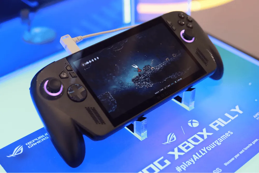 Content image for article: ASUS ROG Xbox Ally Resmi Jadi Standar Baru Handheld Gaming PC di Indonesia