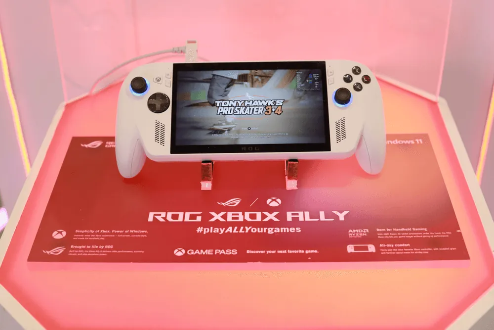 Content image for article: ASUS ROG Xbox Ally Resmi Jadi Standar Baru Handheld Gaming PC di Indonesia