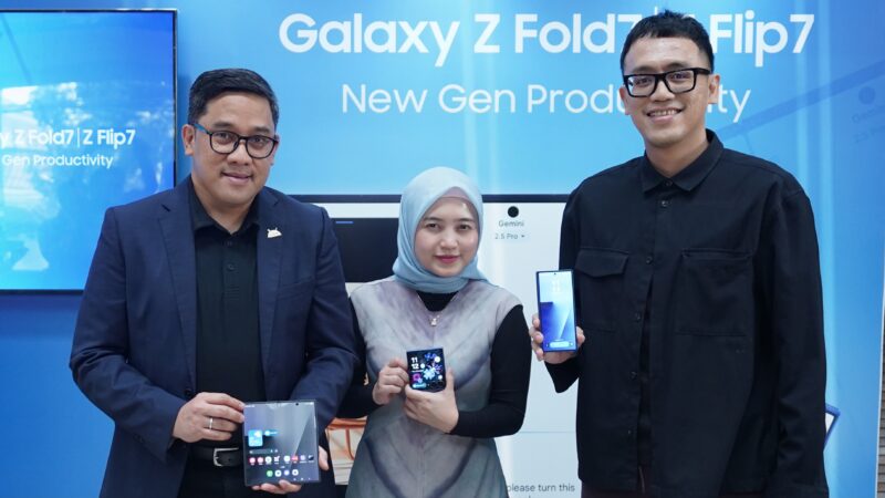 Samsung Galaxy Z Series Bantu Produktivitas Semua Generasi dengan AI Samsung Galaxy Z Series Bantu Produktivitas Semua Generasi dengan AI