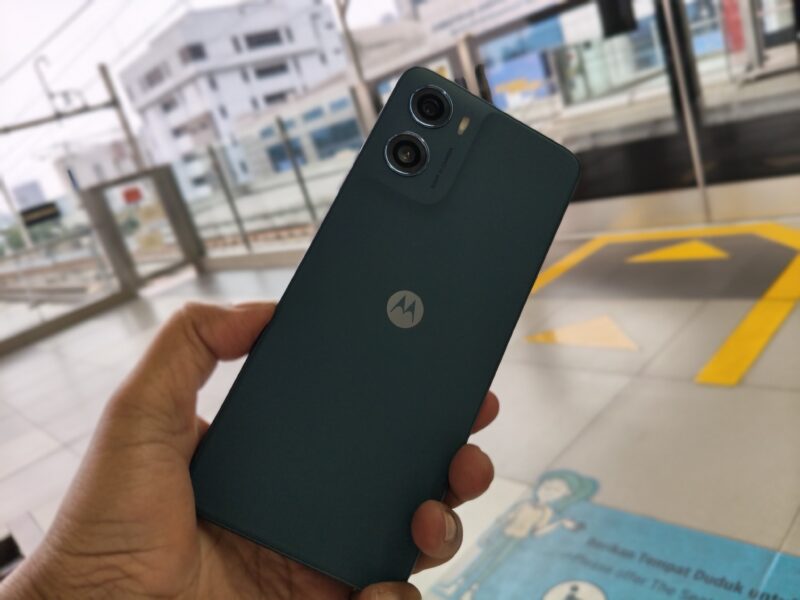 Motorola Moto G06 Power: Baterai 7000mAh, Layar 120Hz Harga Rp1,4 Juta