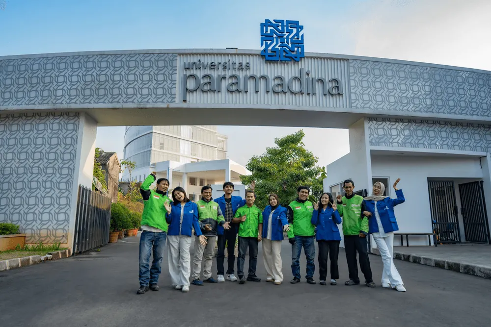 Gojek Perluas Beasiswa S1 untuk Anak Mitra Driver
