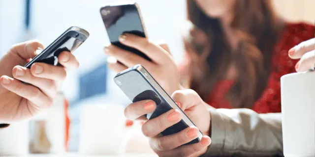 Komdigi Buka Konsultasi Publik Teknologi NTN-D2D dan A2G di Pita 2 GHz Komdigi Buka Konsultasi Publik Teknologi NTN-D2D dan A2G di Pita 2 GHz