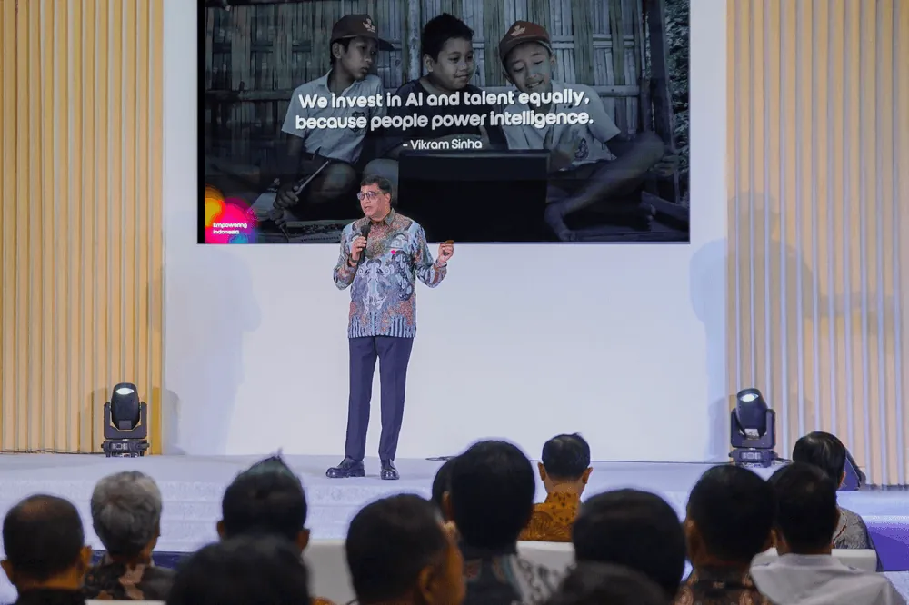 Content image for article: Indosat, Nokia, dan NVIDIA Resmikan AI-RAN Research Center di Surabaya