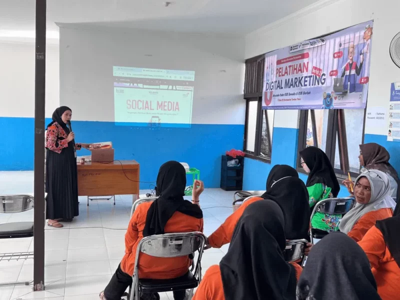 Fasilitator Rumah BUMN Telkom Percepat Digitalisasi UMKM Binaan
