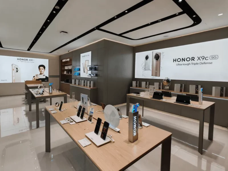HONOR Buka Experience Store Baru di Emporium Pluit Mall