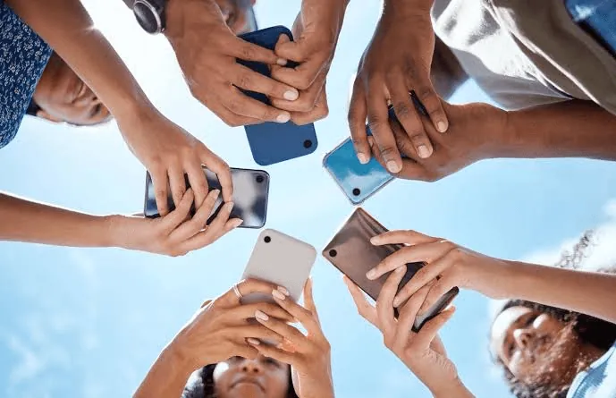 Komdigi Surati 25 PSE Privat Belum Daftar, Ancaman Blokir Mengintai