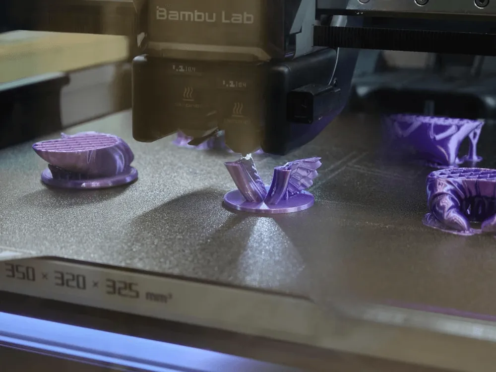 Content image for article: OPPO Buka Flagship Store Gandaria City, Ubah Toko Jadi Ruang Hangout dan Eksplorasi Teknologi