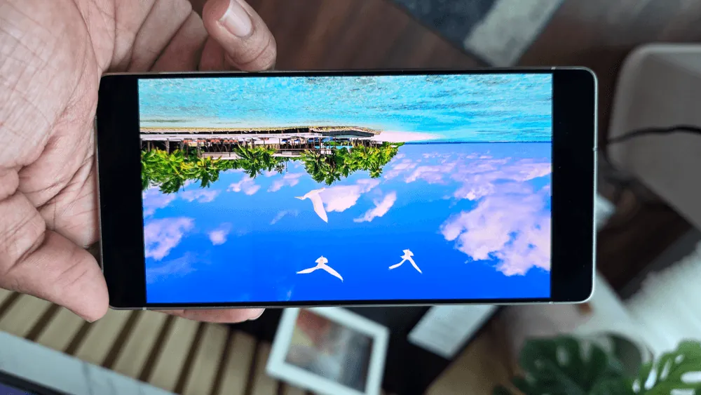 Content image for article: Samsung Galaxy S25 Ultra Hadirkan Liburan Seru di Rumah dengan Gemini AI