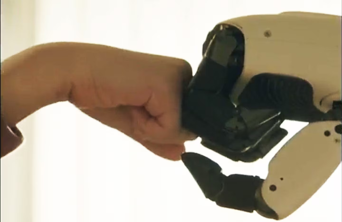 LG CLOiD, Robot Rumah Cerdas, Siap Debut di CES 2026