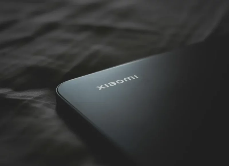 Xiaomi Siapkan Ponsel  Baterai 10.000 mAh, Ketebalan Kurang dari 8,5mm!