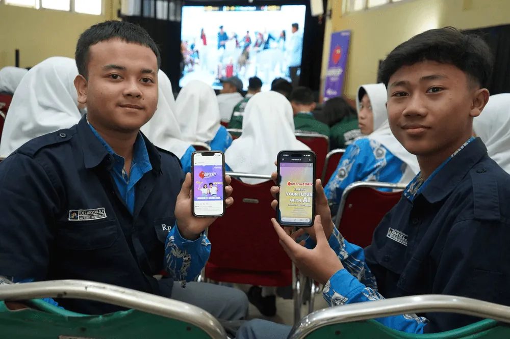 Content image for article: Internet BAIK Festival Series 10 Resmi Dibuka, Telkomsel Fokus Literasi AI