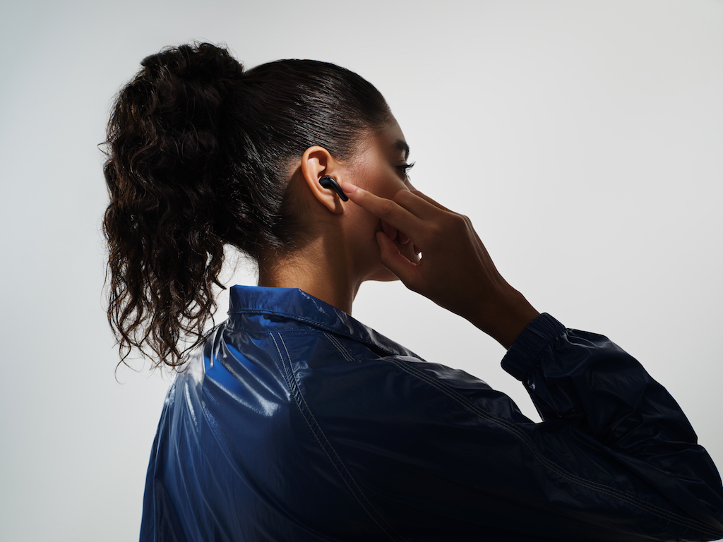 Content image for article: Xiaomi Konfirmasi REDMI Buds 8 Lite dan Mijia Smart Audio Glasses Masuk Indonesia