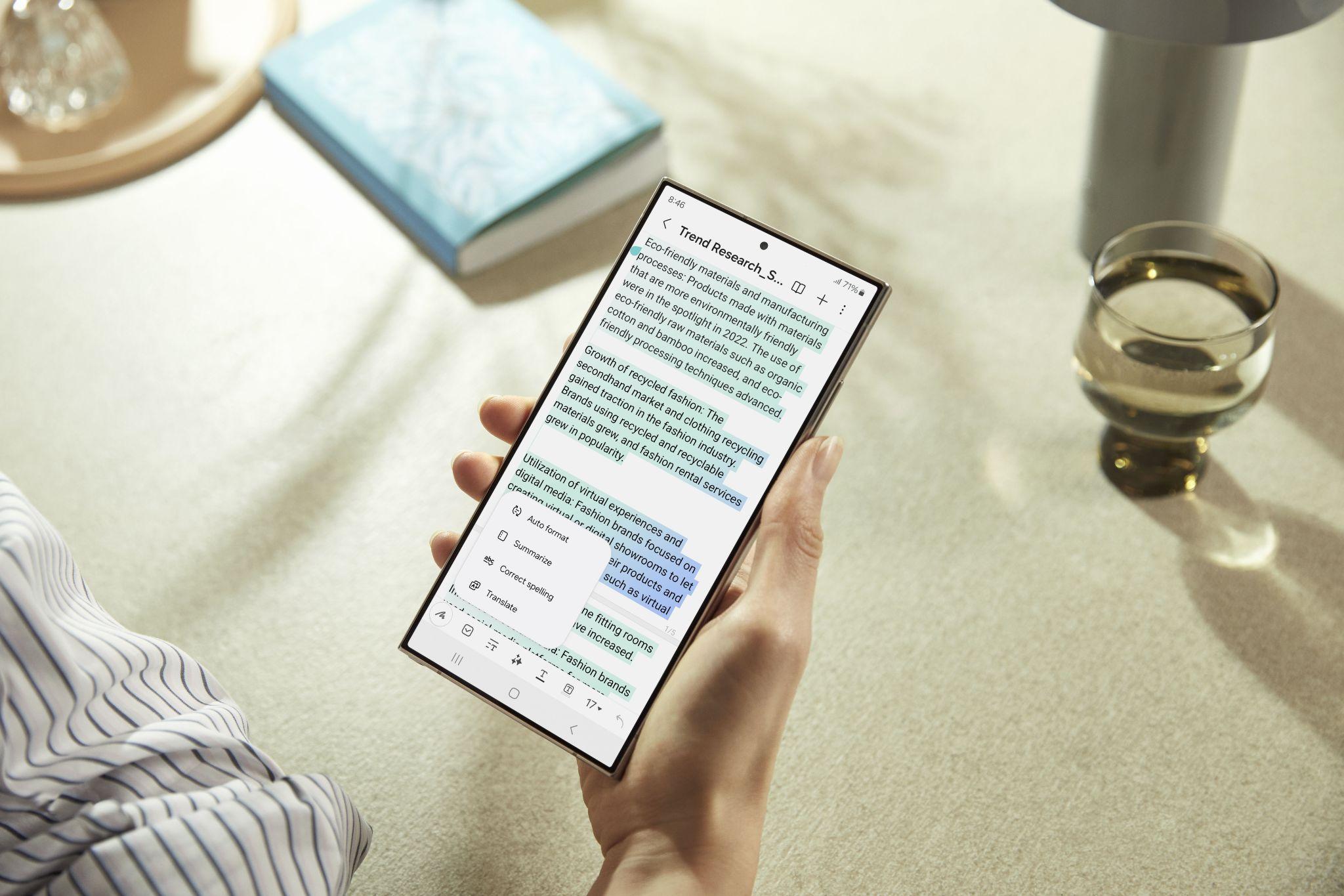 Content image for article: Samsung Galaxy AI Tembus 400 Juta Pengguna, Kukuhkan Posisi Pionir Mobile AI