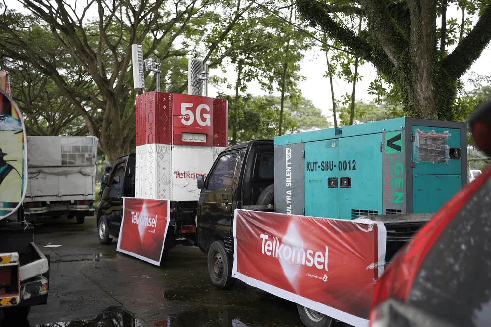 Content image for article: Telkomsel Sukses Kawal Lonjakan Trafik 12,42% Selama Nataru 2026