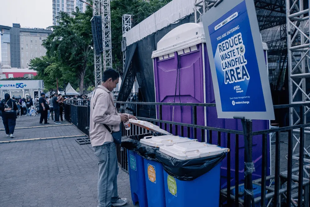 Content image for article: XLSMART Terapkan Zero Waste di Ultraverse Festival, Kurangi 6,6 Ton Emisi