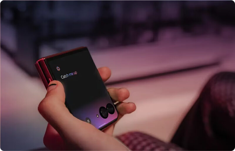 Sang Legendaris Motorola RAZR Kembali, Mampukah Tumbangkan Samsung?