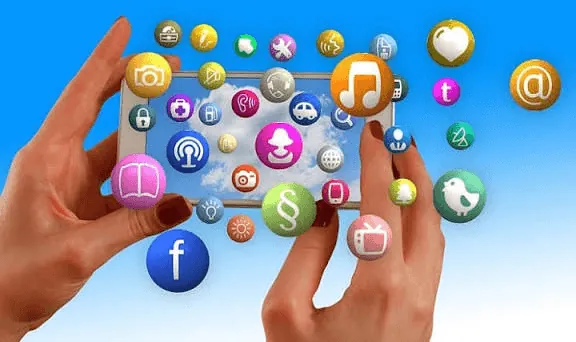 Meta Bagikan Tips Aman Internet bagi Remaja di Safer Internet Day