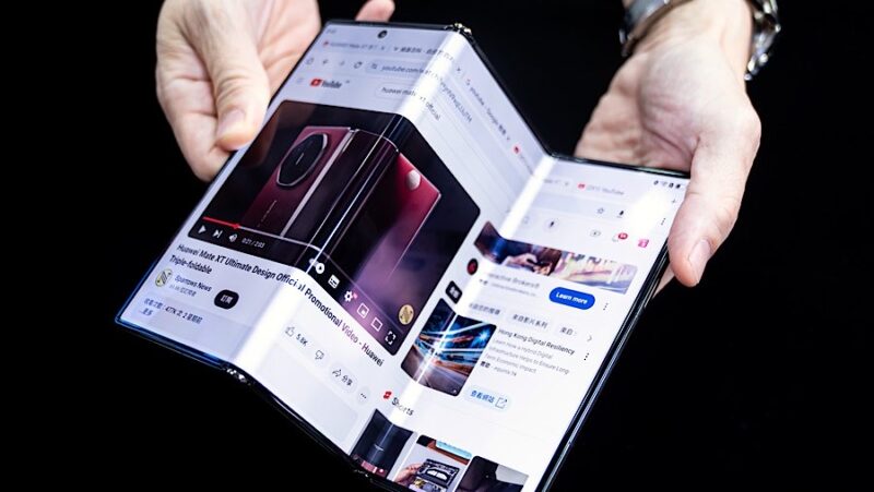 Bukan Cuma Tren Sesaat! Ini Alasan 2026 Bakal Jadi Era Emas Smartphone Lipat