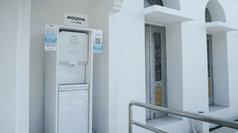 Content image for article: Sambut Ramadhan, MODENA Perluas Titik Air Minum Gratis di Masjid