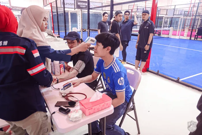 Content image for article: Tournameet Sukses Gelar Padel Bihalal 2026, Pererat Kolaborasi Lintas Industri
