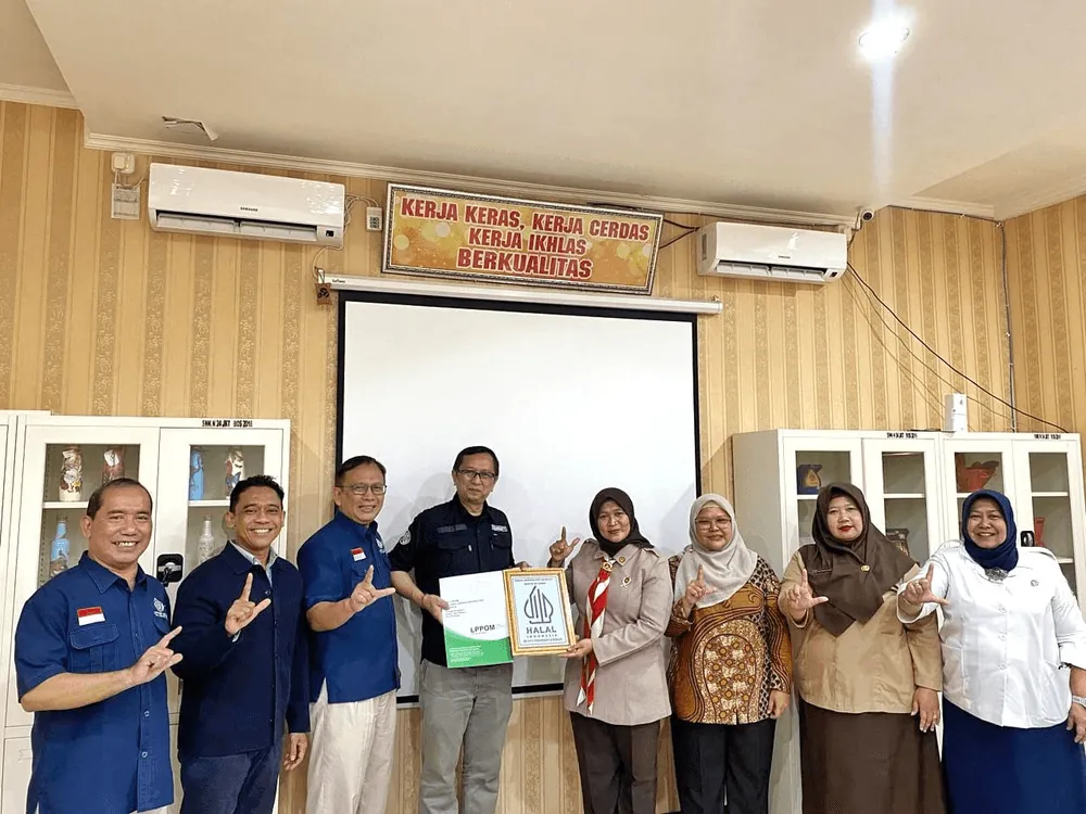 Content image for article: Maybank Indonesia Perkuat Ekosistem Halal dengan Solusi Keuangan Syariah Terpadu